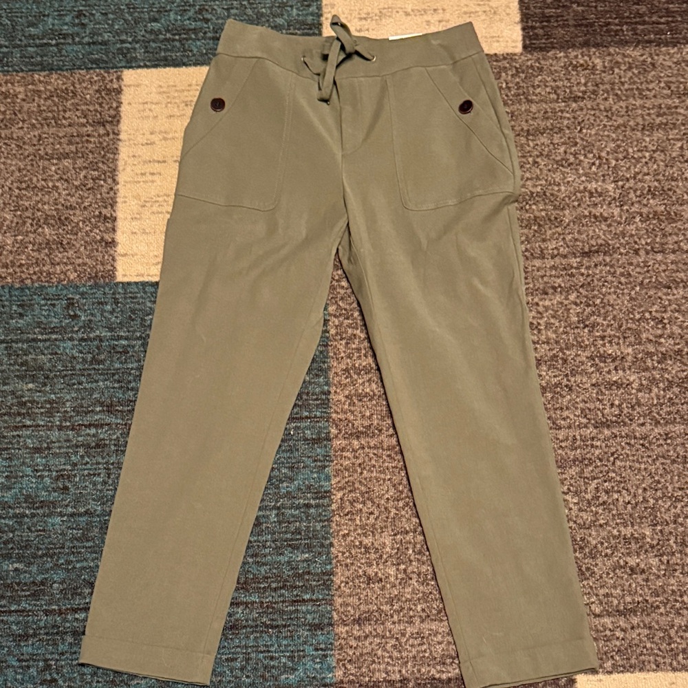 INC International Concepts olive Green chinos